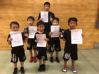 ����UDON�`�������W�J�b�v���X�����O�I�茠���